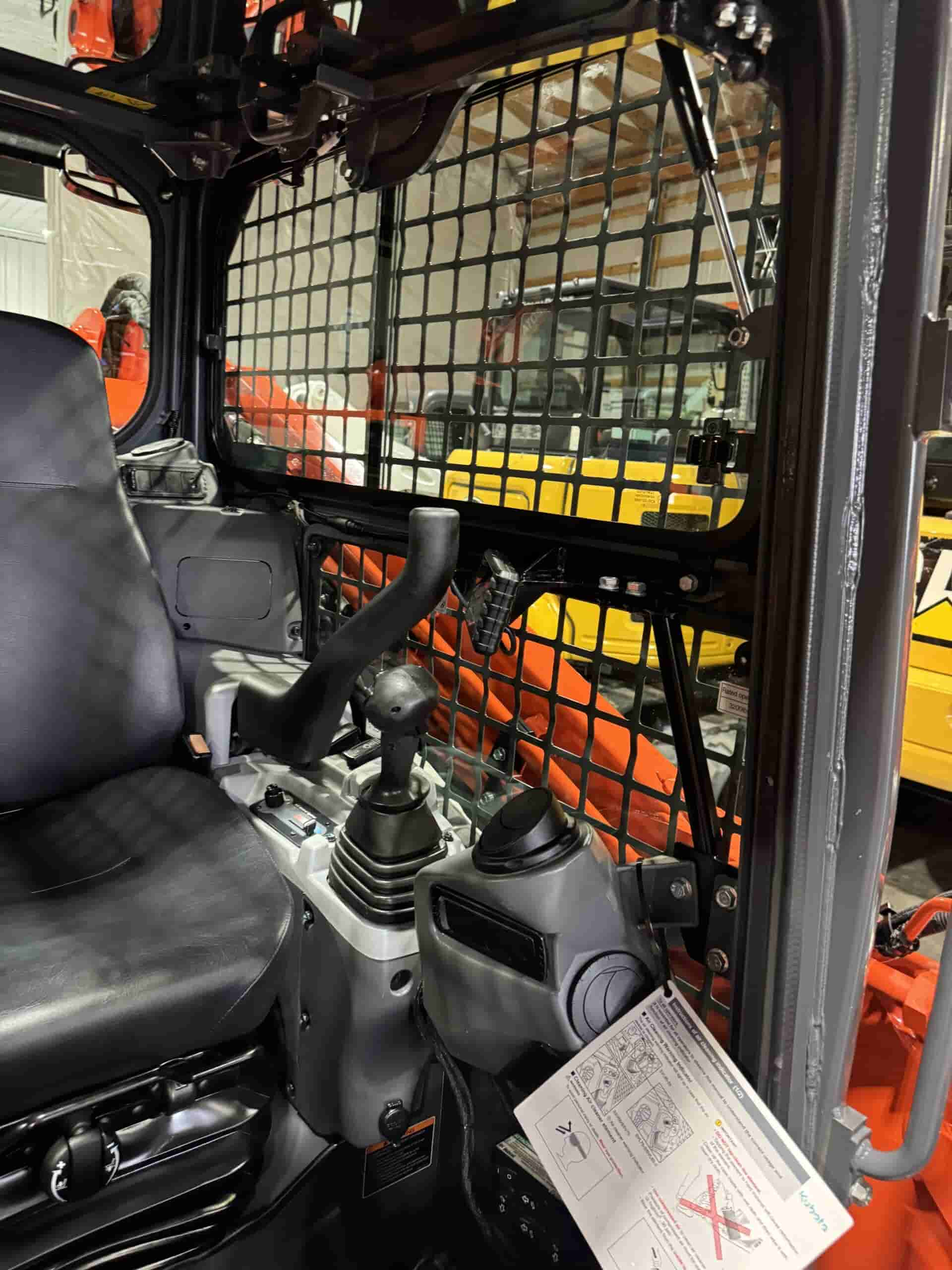 2021 KUBOTA SVL97-2 LIKE NEW
